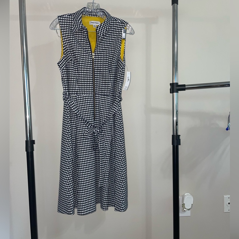 Black and white Collared Dress Zip Front